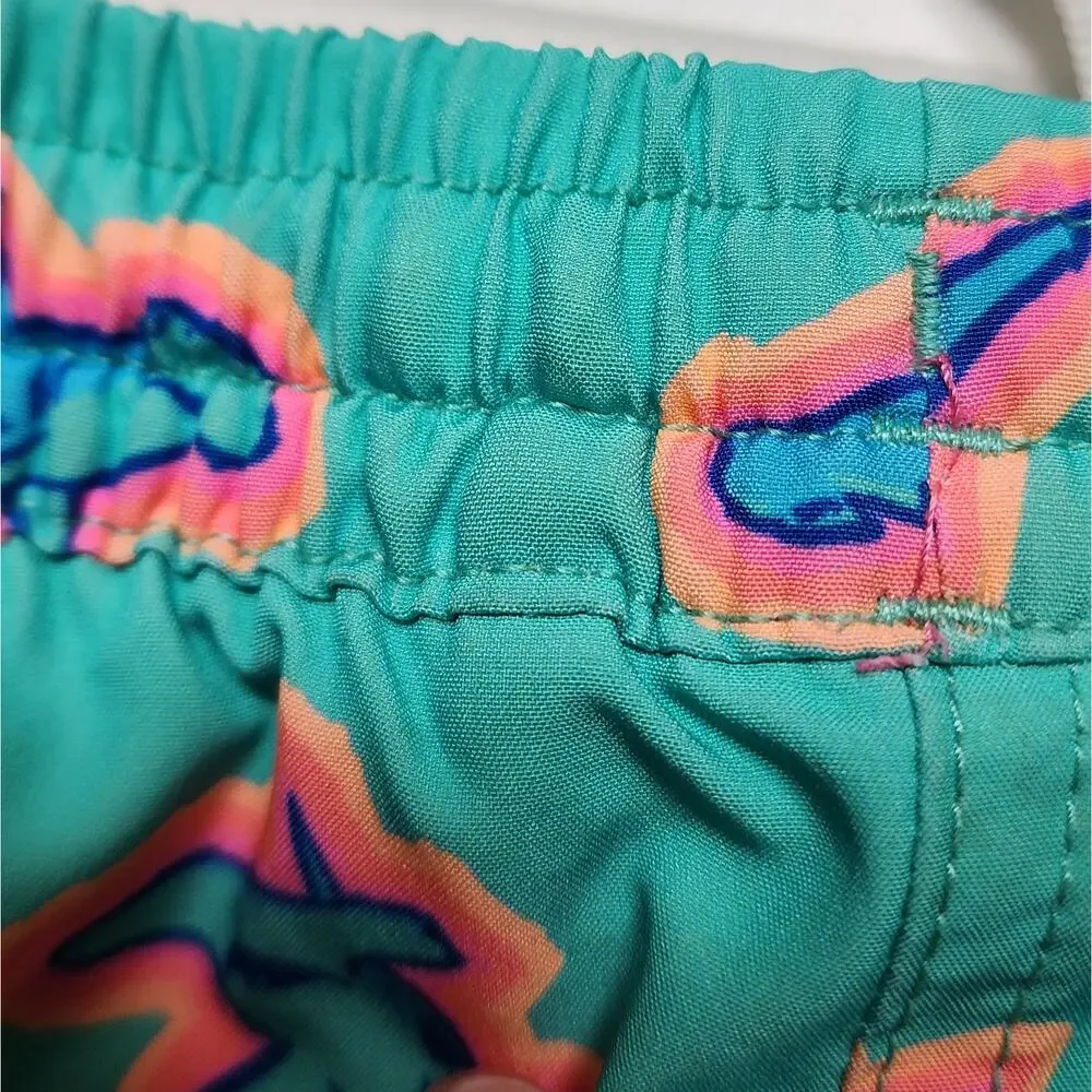 Chubbies The Apex Swimmers Lined Youth Swim Trunks Size L 14-16 Mint Green Shark